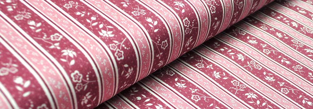 Stoffe mit Streifen und Karos