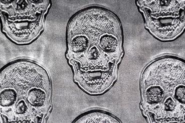 Kunstleder Prägestoff Totenköpfe 