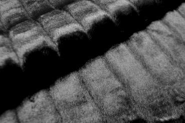weiches Kunstfell für Decke Jacke Mantel Baumwollstoff Kunstpelz Stoff  Meterware - schwarz