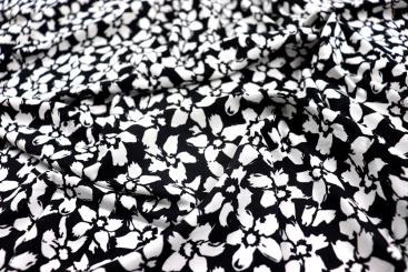 Viskosejersey - Blütenmeer - Dark and White 