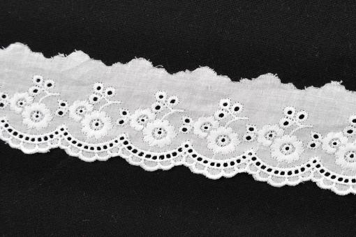 Wäschespitze Blümchen - 4,5 cm breit - Meterware