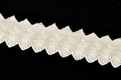 Wäschespitze Sarina - 5,4 cm breit - Meterware