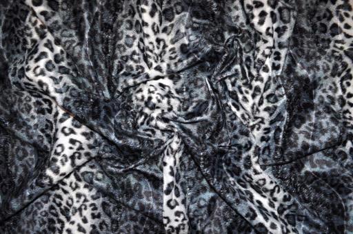 Kurzfellimitat mit Muster