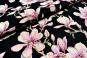 schwarzer Dekostoff bedruckt mit rosa magnolien