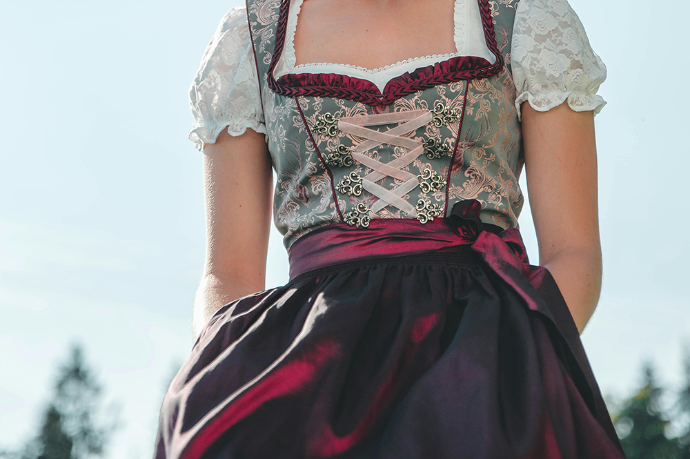 Dirndlstoffe