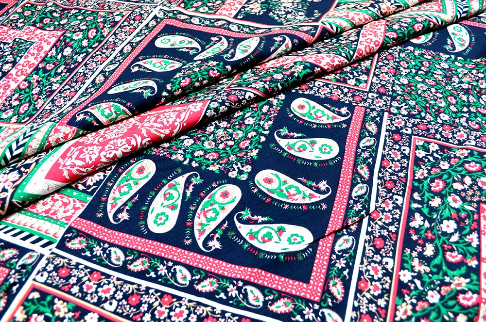 Viskosestoff - Paisley Da Sofia 