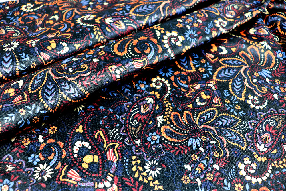 Samtstoff - Blumen Paisley 