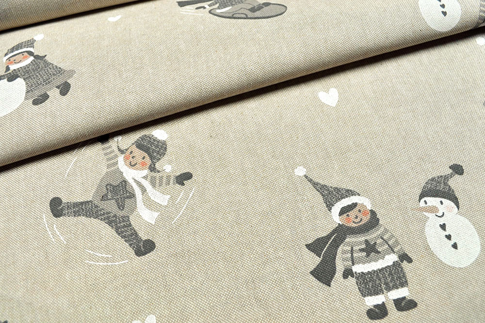 Dekostoff Leinenoptik - Schneeballschlacht und Schlittenfahrt 