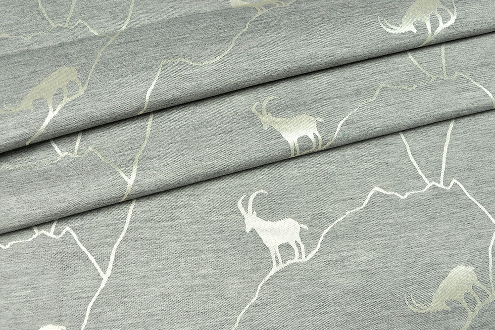 Dekostoff Jacquard - zweiseitig - Alpen-Steinbock - Grau/Creme 
