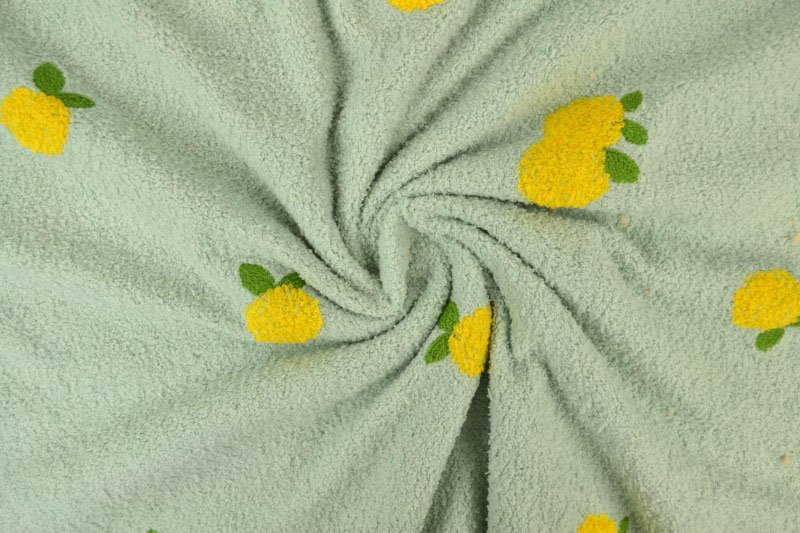 Flausch-Teddy bestickt - Früchtchen 