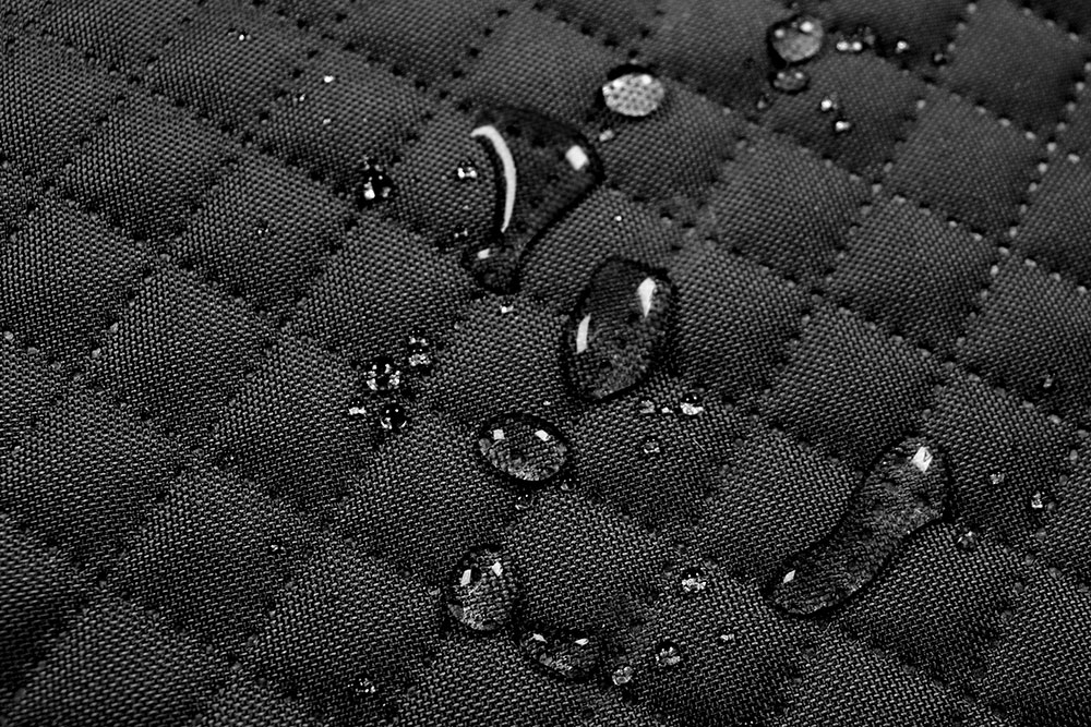 Polyesterstoff - reißfest und wasserabweisend - Rauten-Stepp 