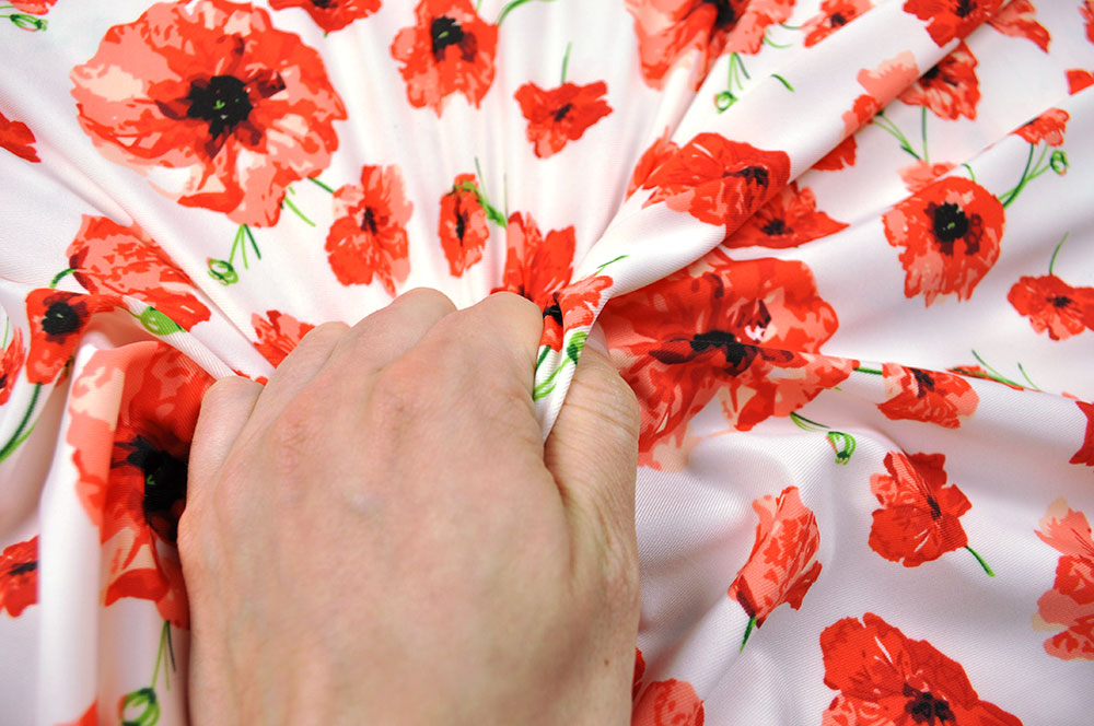 Badeanzugstoff - Mohnblumen