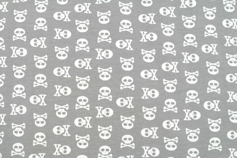 Jersey - Small Skulls