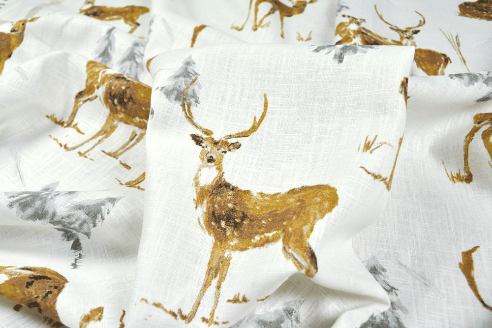 Ramie-Stoff - Hirsch im Alpenwald