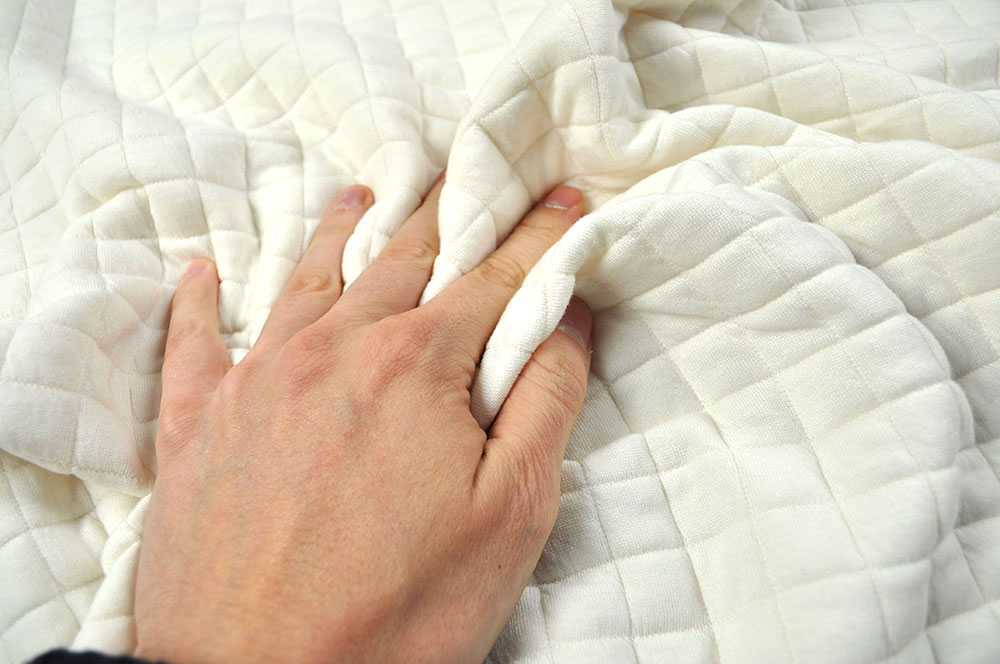 Jacquard-Steppstoff - Mini Squares - Creme