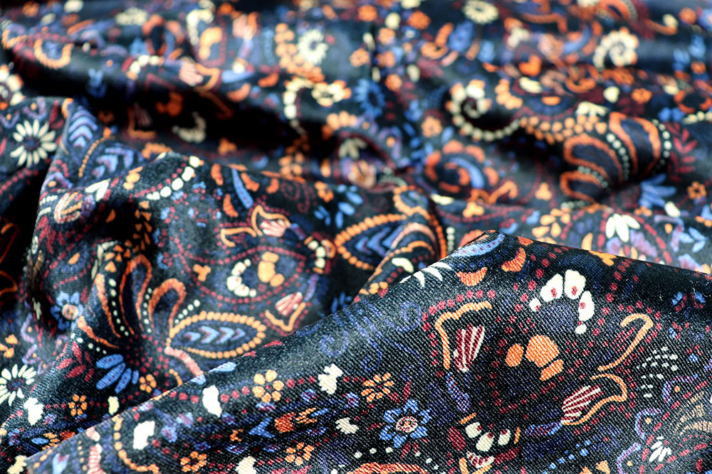 Samtstoff - Blumen Paisley