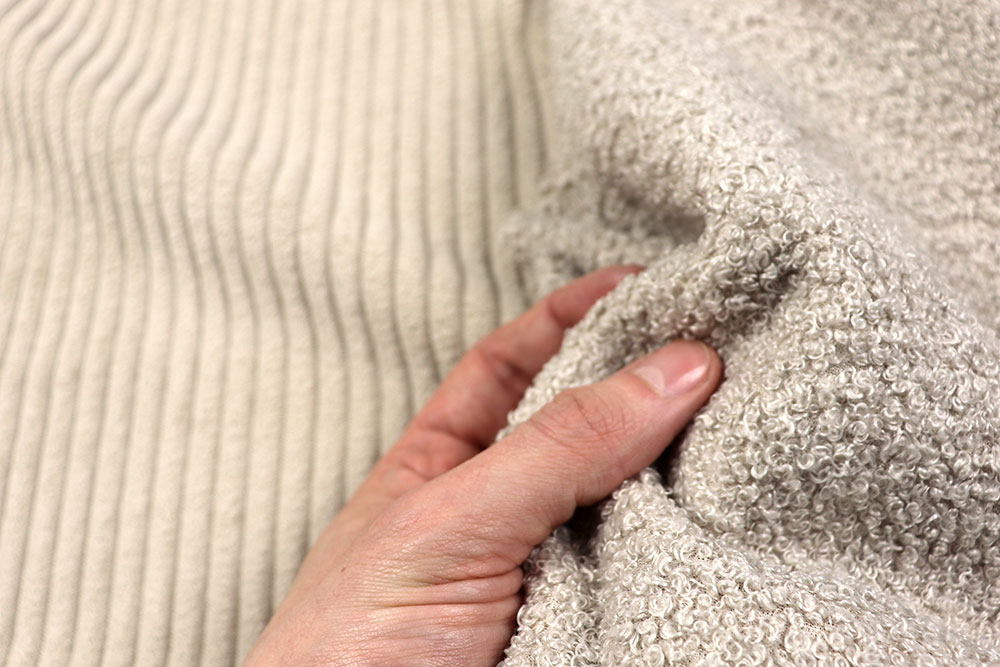 Cordstoff - Fellabseite - Creme