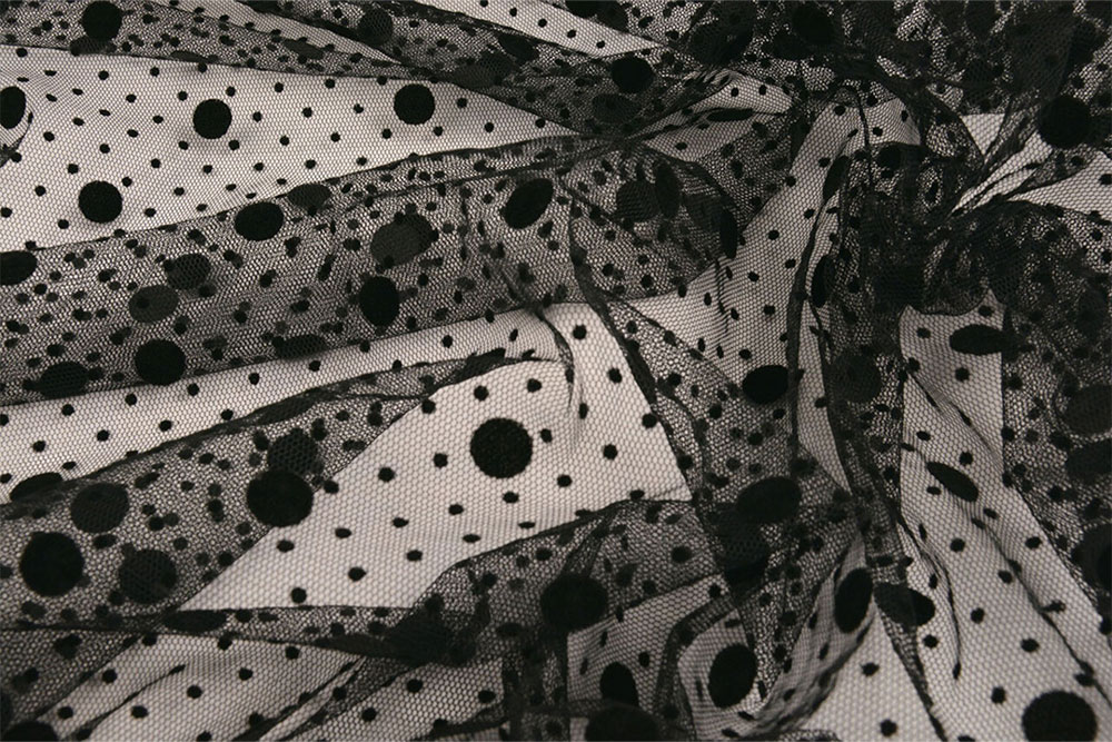 Tüll - Black Dots