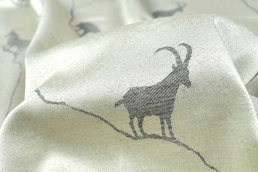 Dekostoff Jacquard - zweiseitig - Alpen-Steinbock - Creme/Grau