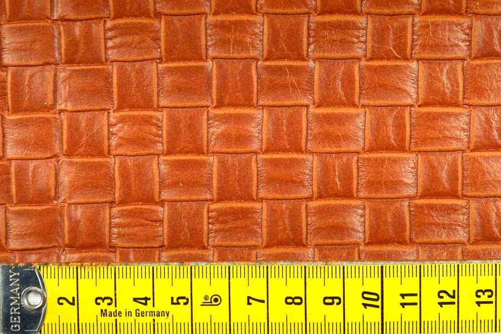 Echtleder geprägt - Flechtmuster - ganze Haut