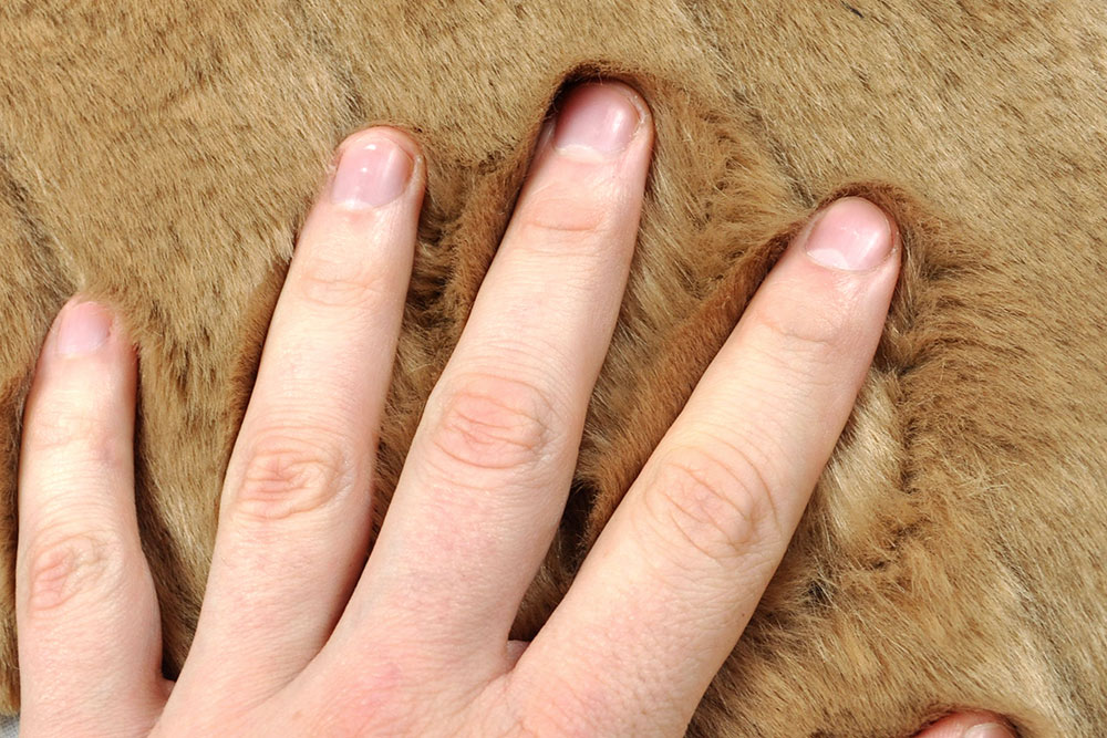 Nerz-Pelzimitat - Braun