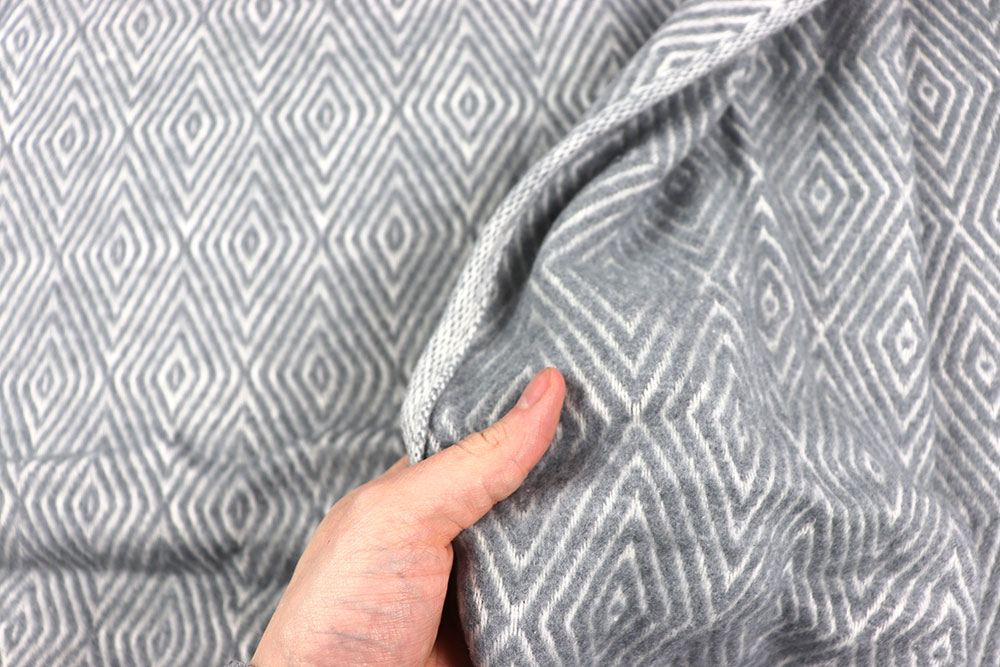 Plaid Premium - Luxury Diamond