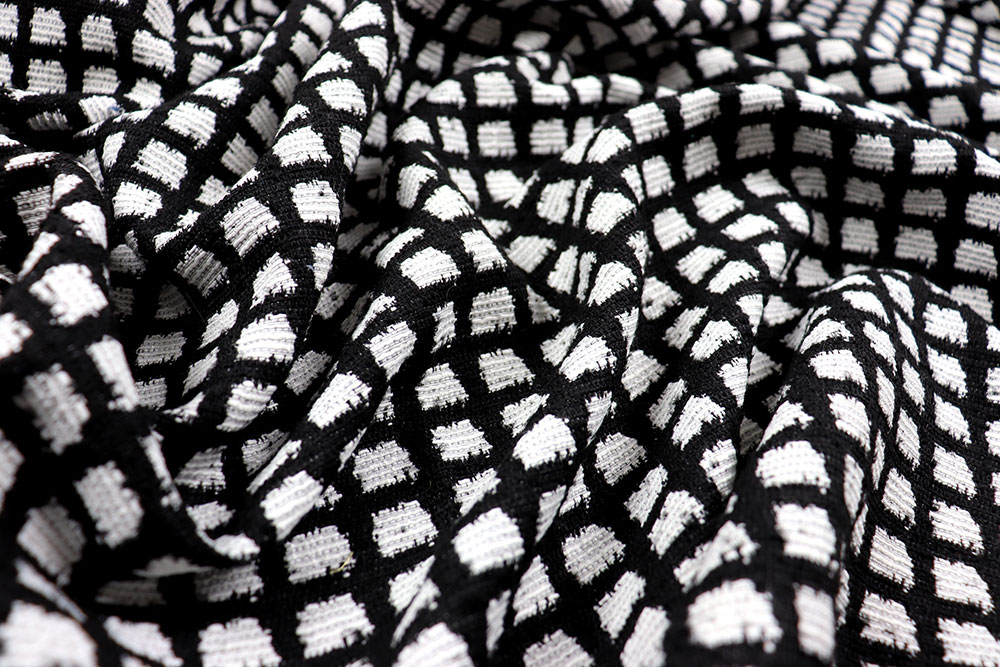 Strickstoff Viskose - Black and White Cubes