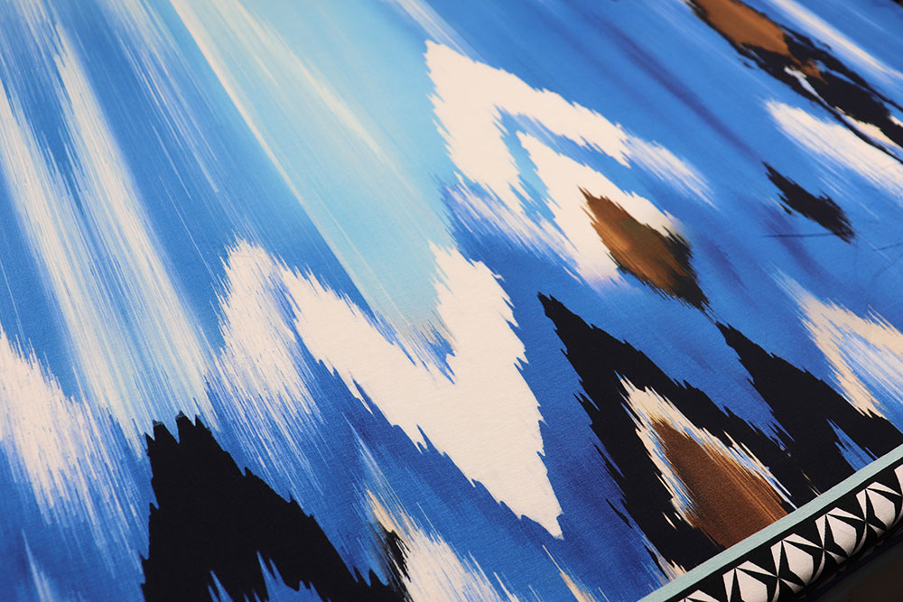 Modal-Panel - Blue Flash