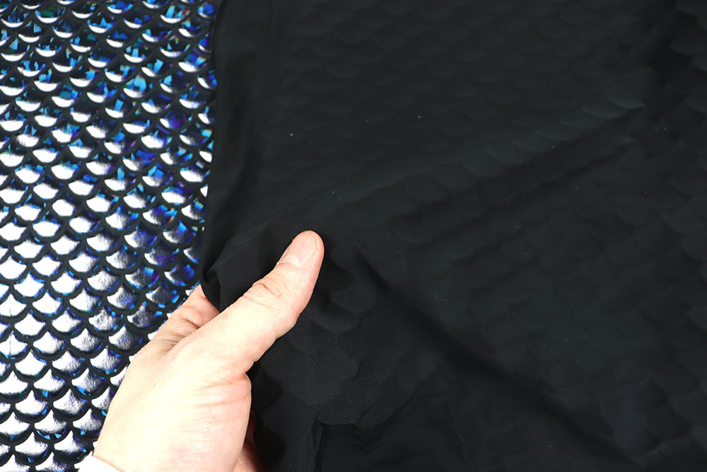 Tanzkleiderstoff Hologramm - Schuppe - Schwarz