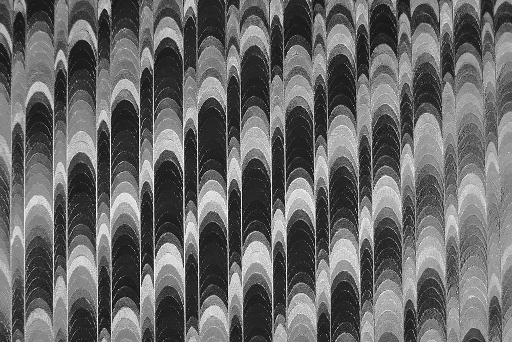 Kunstleder - Techno-Look - Moiré-Wellen - Schwarz