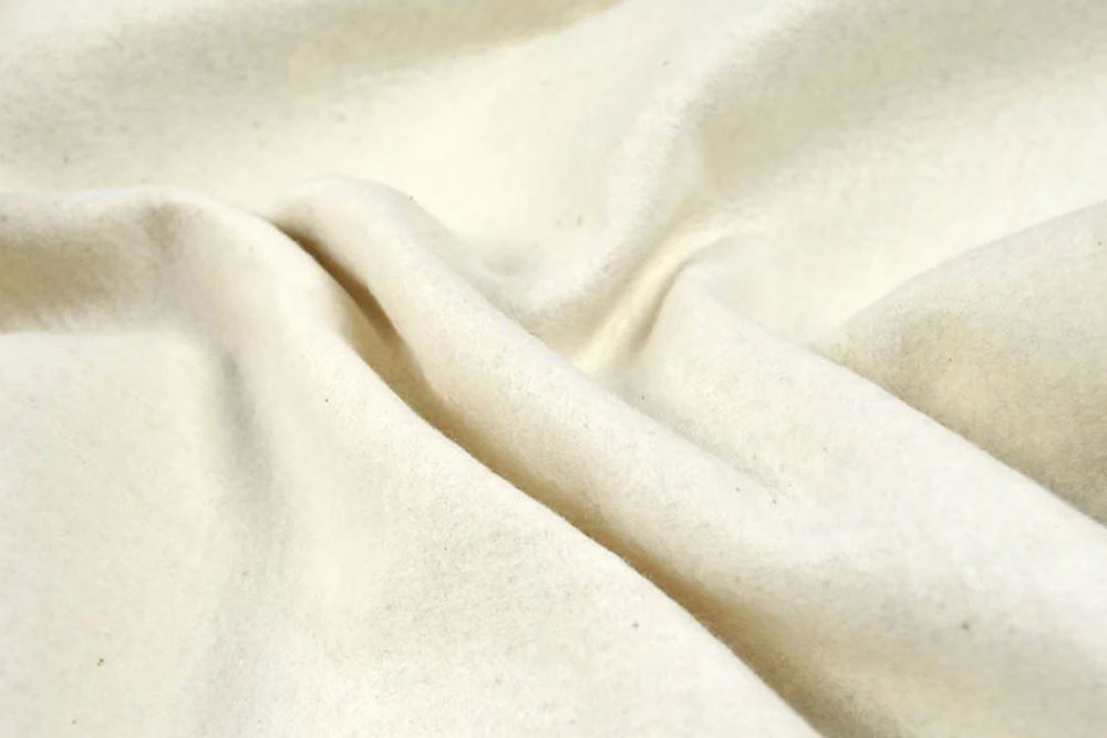 Thermo-Molton - schwer entflammbar - 300 cm - B-Ware