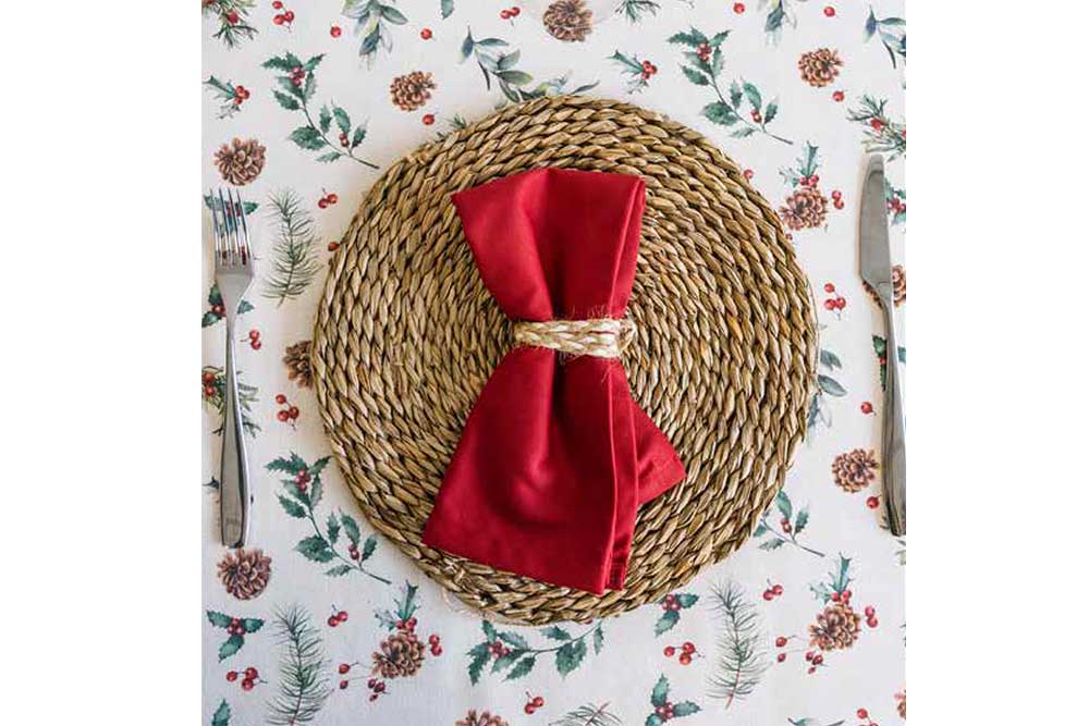 Recycling-Dekostoff - Kiefernzapfen