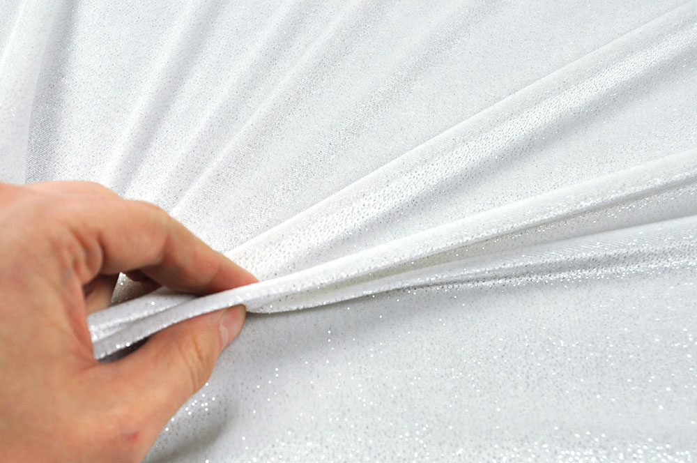 Pannesamt-Abendkleiderstoff - Weiß