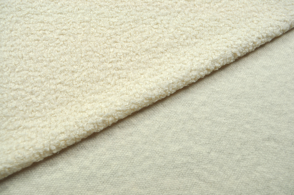 Schmuse-Teddy - light - Creme