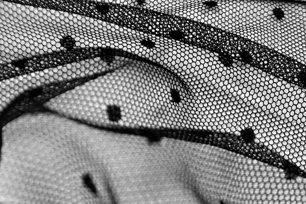 Stretch-Mesh ultrafein - Punkte - Schwarz