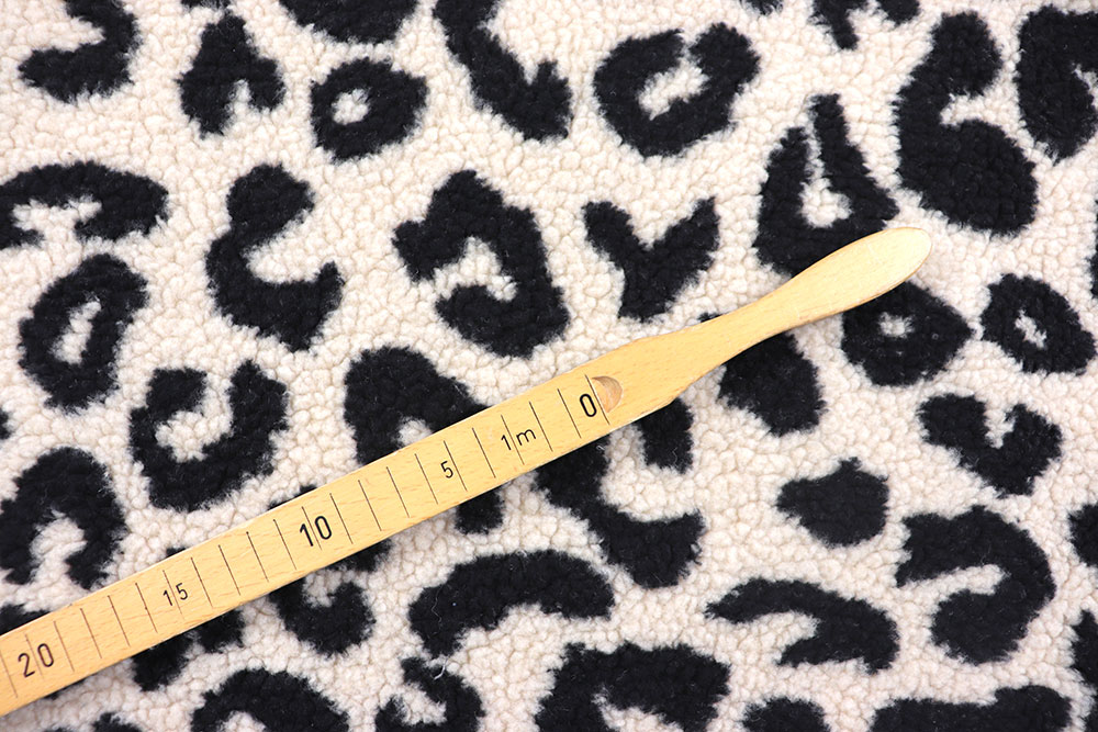 Sherpa Fleece - Premium Leo