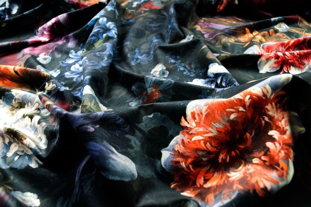 Samt-Dekostoff - Digitaldruck - Blumenmeer