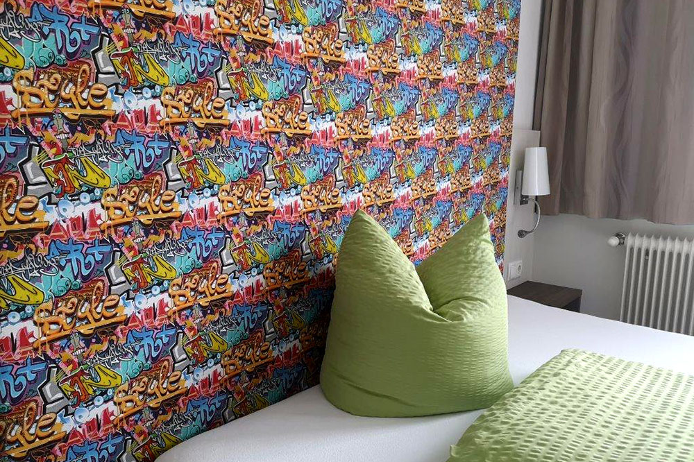 Dekostoff - Graffiti - 280 cm breit