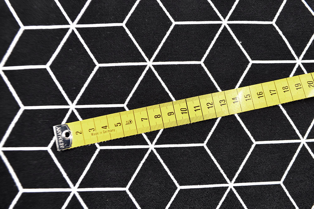 Wende-Jacquard - Cubic - Schwarz/Weiß