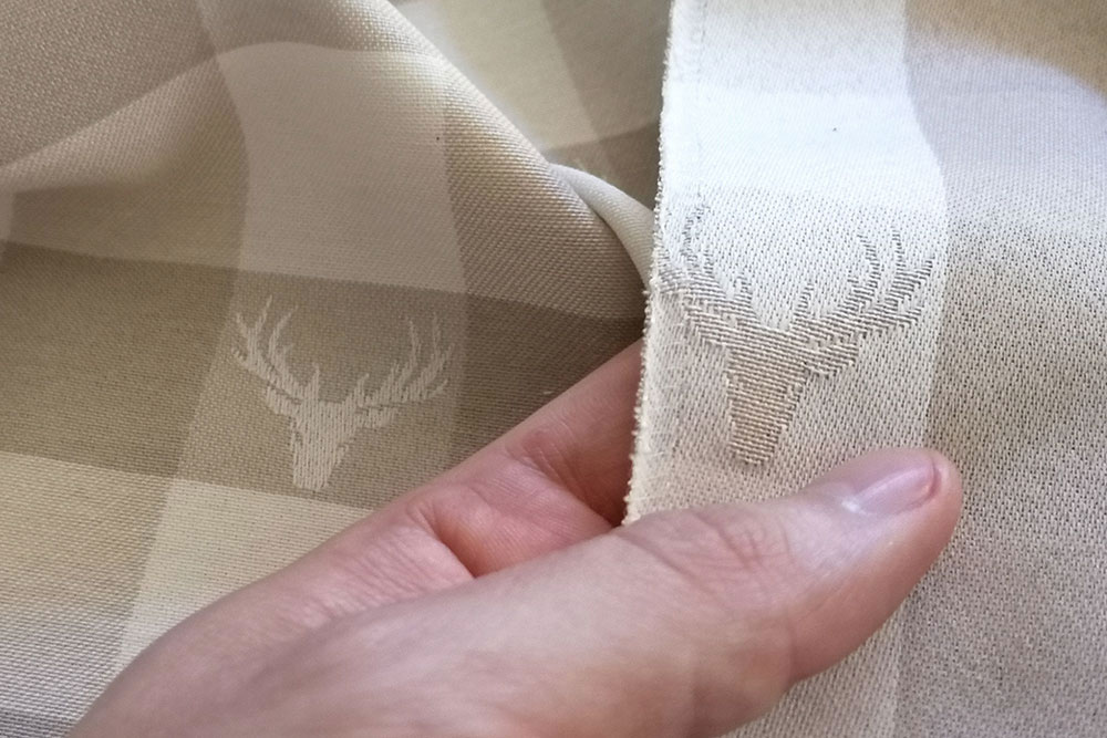 Dekostoff Jacquard beidseitig - Hirsch-Karo - Beige