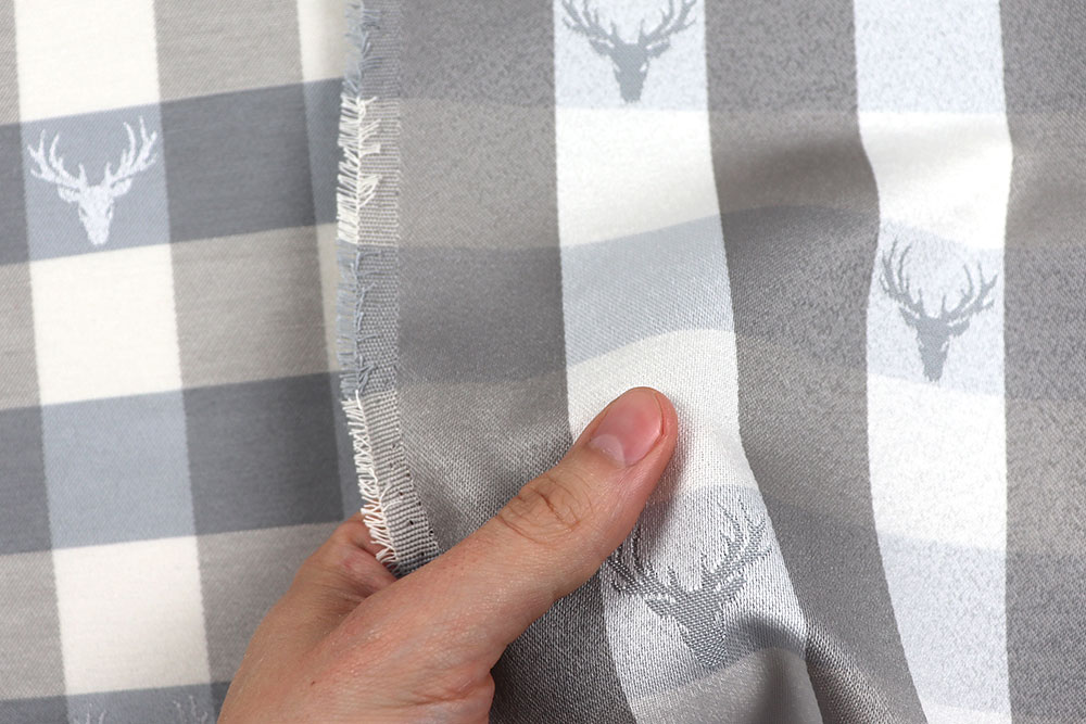 Dekostoff Jacquard beidseitig - Hirsch-Karo - Hellgrau