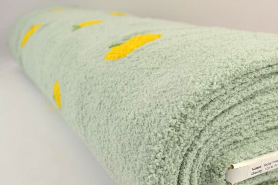 Flausch-Teddy bestickt - Früchtchen