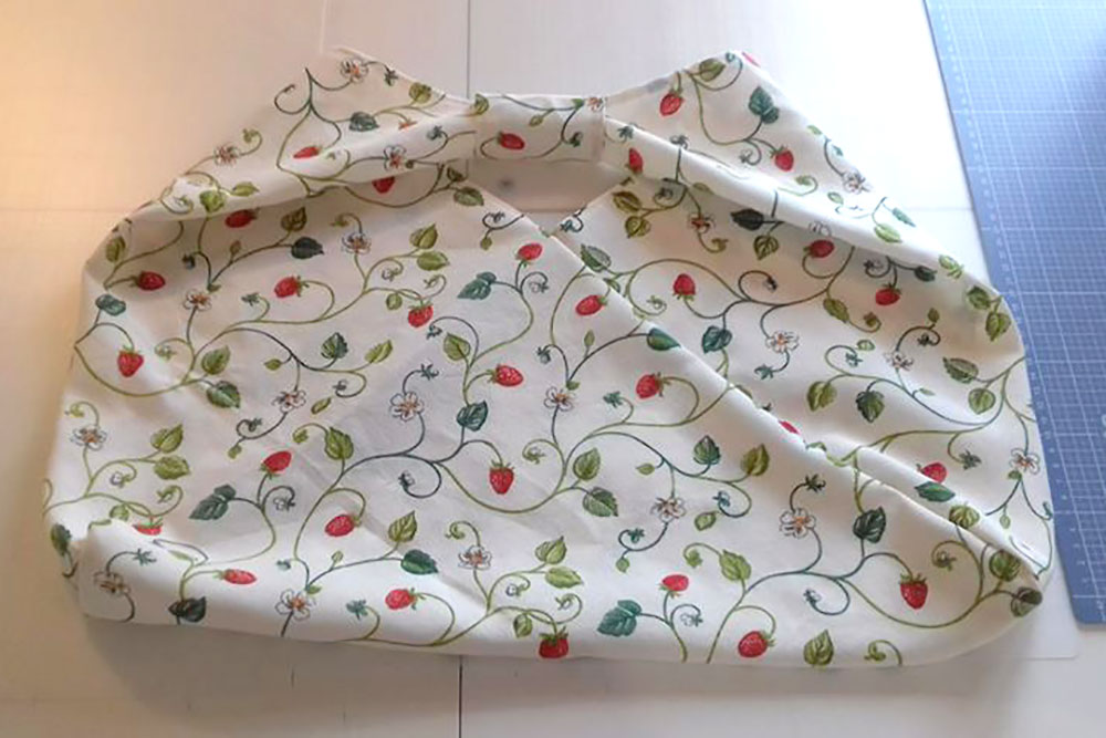 Dekostoff - Erdbeer Traum - Creme