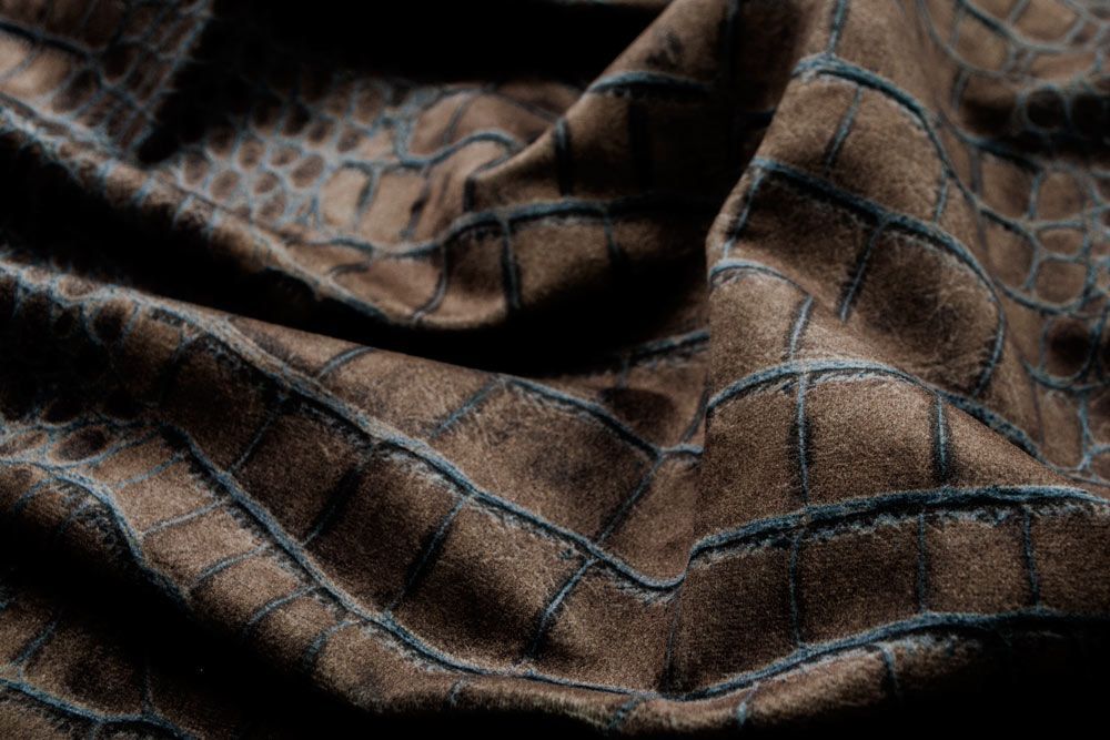 Möbelsamt - Krokodil - Braun