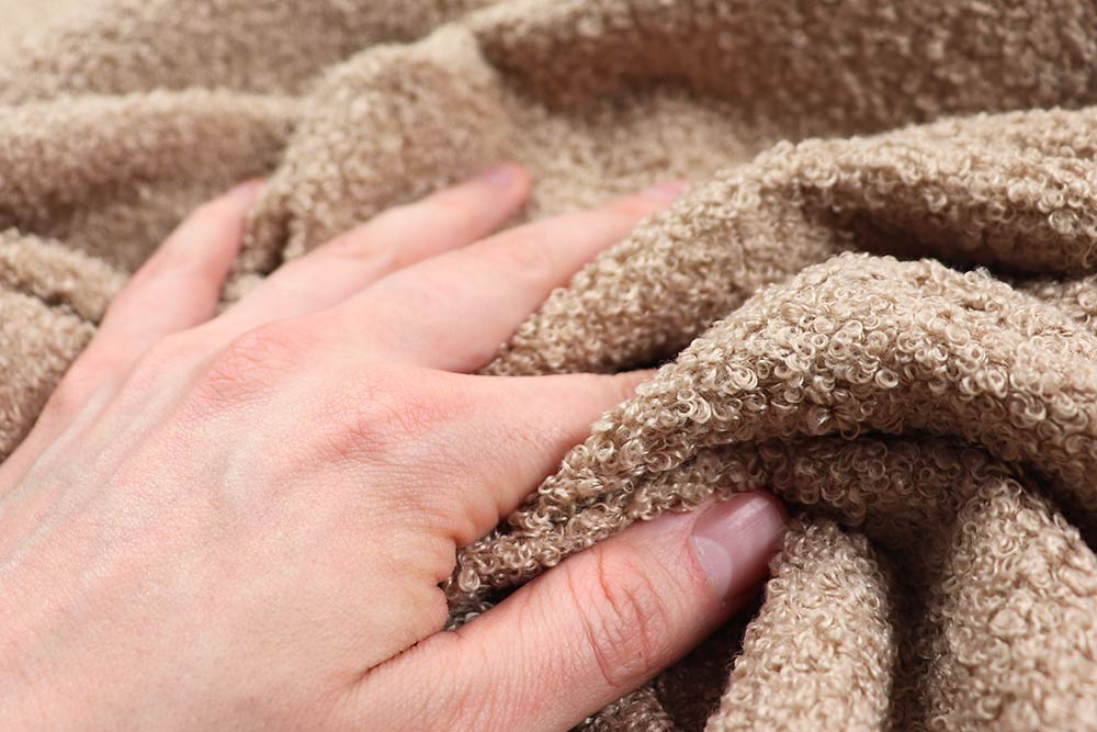 Flausch-Möbelstoff - Recycling