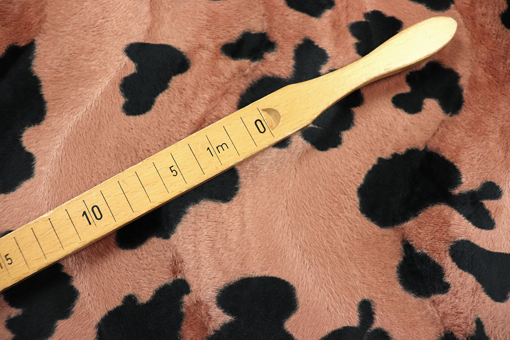 Fellimitat - Plüsch-Kuh - Braun/Schwarz