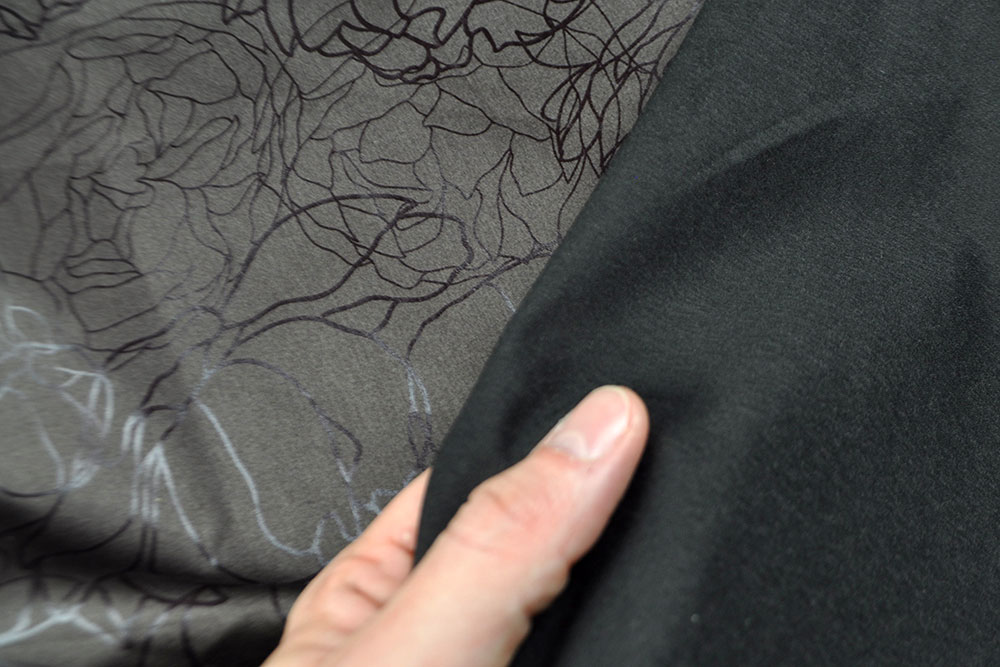 Hosenstoff Stretch - Fine Shine Flowers