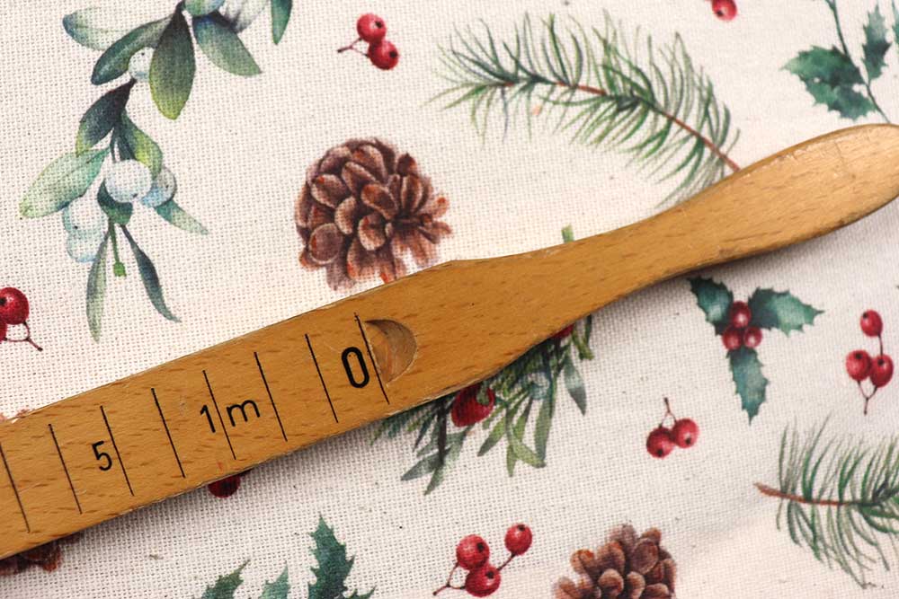 Recycling-Dekostoff - Kiefernzapfen