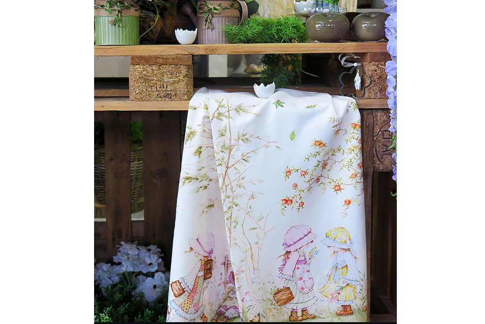 Baumwoll-Dekostoff Digital - Mädchen im Garten