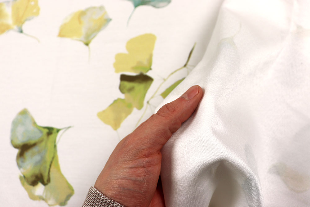 Deko- und Gardinenstoff - Watercolour Ginkgo